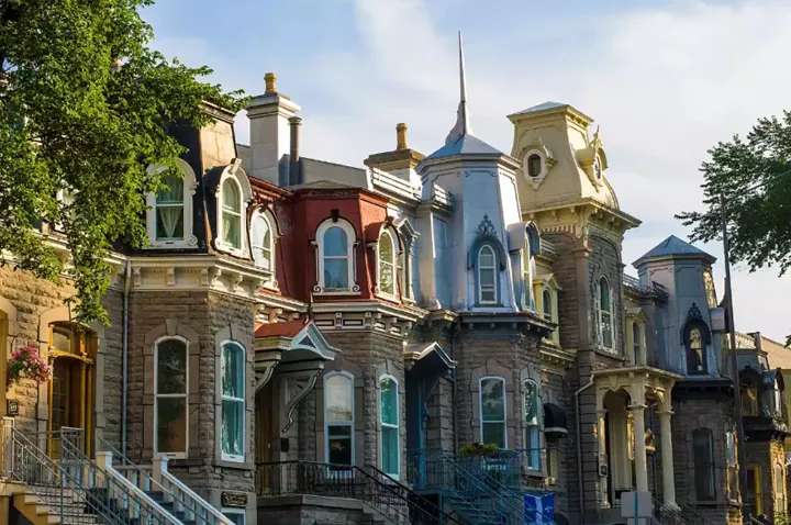 جذاب‌ترین شهرهای کانادا از نگاه گردشگران داخلی و خارجی